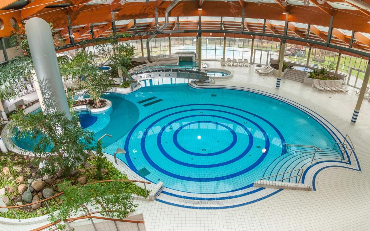 Traumblick Und Komfort - Lichtdurchflutete 85 Qm Wohnung Nahe Suedstrand Goehren Inklusive Schwimmbad Und Sauna Im Ahoi Sellin 外观 照片