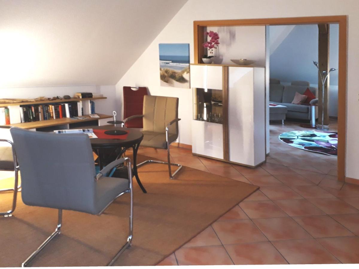 Traumblick Und Komfort - Lichtdurchflutete 85 Qm Wohnung Nahe Suedstrand Goehren Inklusive Schwimmbad Und Sauna Im Ahoi Sellin 外观 照片