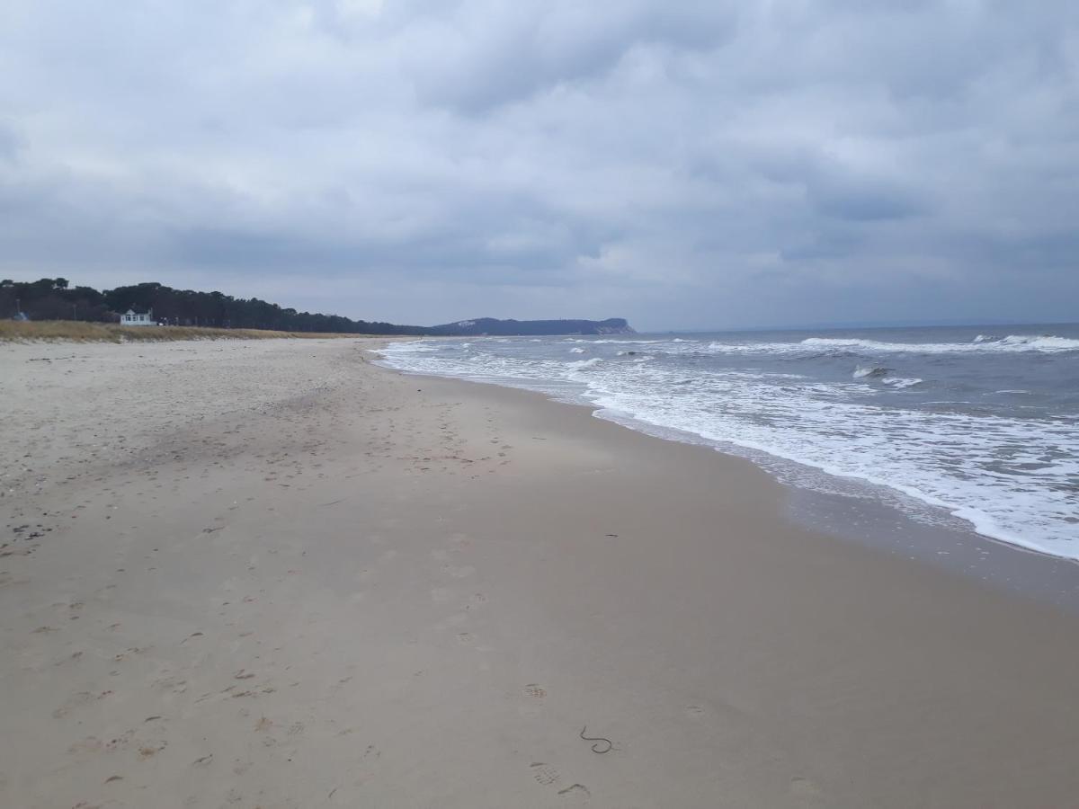 Traumblick Und Komfort - Lichtdurchflutete 85 Qm Wohnung Nahe Suedstrand Goehren Inklusive Schwimmbad Und Sauna Im Ahoi Sellin 外观 照片